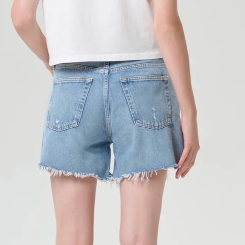 Agolde Parker Long Short in Swapmeet. Size 29; 4 1/2” inseam. - Picture 3 of 9